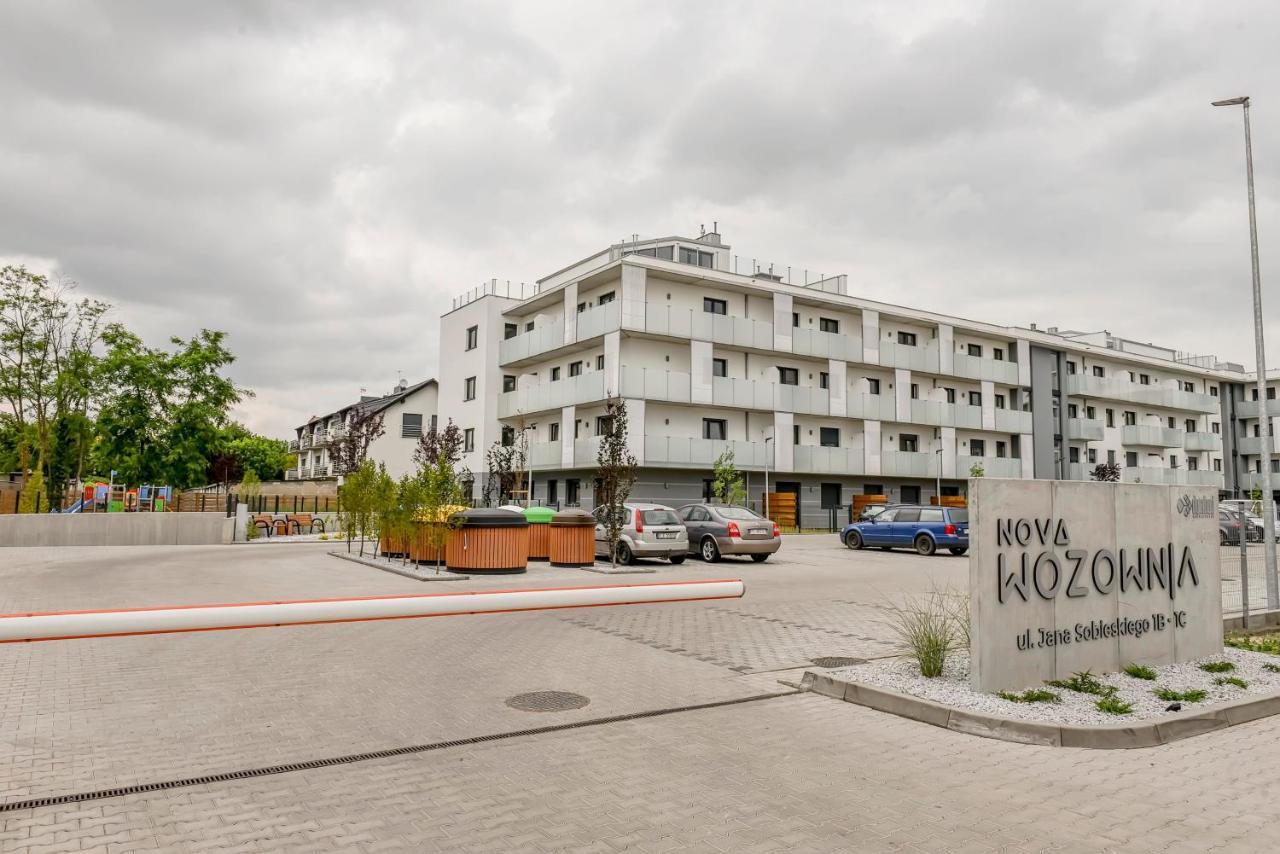 Nova Wozownia Apartment Лешно Екстериор снимка